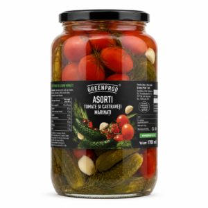 Asorti Tomate si castraveți marinați